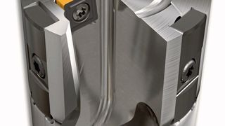 Die modulare Bohrkrone der Modu Drill-Linie von Iscar mit Wendeschneideplatten ist mit vier Schneidkanten für große Bohrdurchmesser ausgestattet. (Iscar)