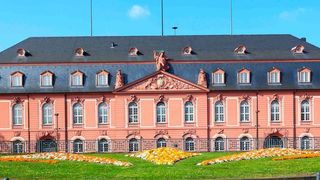 Ist Rheinland-Pfalz bei eGovernment auf dem richtigen Weg? (© Branko Srot - Fotolia)