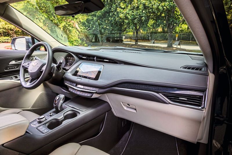 Die Serienausstattung des XT4 ist sehr umfangreich. (Cadillac)