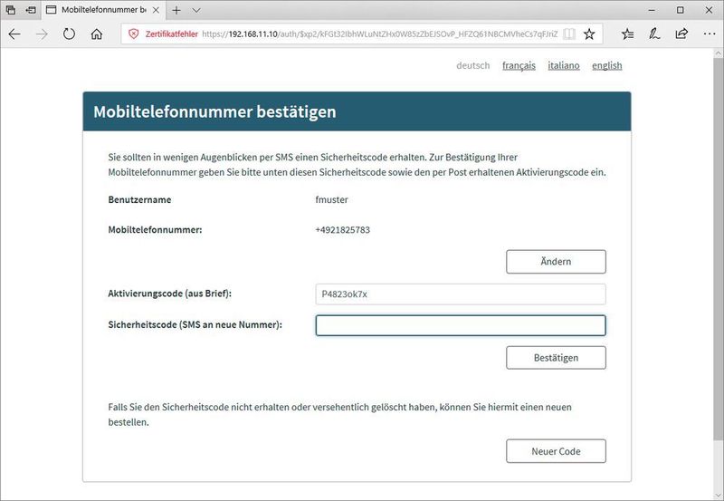 Nach dem Versenden der SMS fragt das System nicht nur nach dem Code aus dem Aktivierungsbrief, sondern auch nach dem per SMS übermittelten Sicherheitscode. So sorgt das System für eine Validierung der Adresse, an die der Brief ging und der Mobilfunknummer, an die die SMS geschickt wurde. (IAIT)