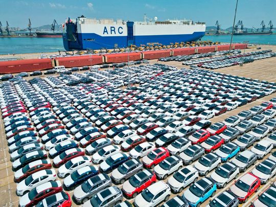 Die Chinesen haben im Vergleich zum August letzten Jahres weniger Autos ausgeliefert respektive verkauft. Das wirkt sich auch auf deutsche Automobilhersteller aus. Nur die Nachfrage nach Elektroautos könne sich sehen lassen.(Bild:  Kobelkenner)