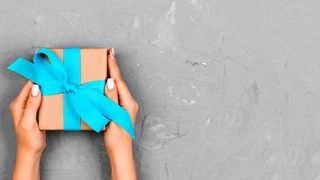 Jeder zweite Beschäftigte würde für attraktive Benefits auf einen Teil seines Gehalts verzichten.  (©sosiukin - stock.adobe.com)