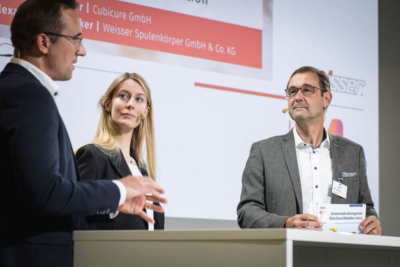 Steckverbinderkongress 2023 Tag 2: Kongress mit Trendthemen von PCF über DC-Steckverbinder, Hybridsteckverbinder, Qualifizierung, Single Pair Ethernet, Hands-on Workshops bis zu 3D-Druck und Konfektionierung. (Bild: Stefan Bausewein)