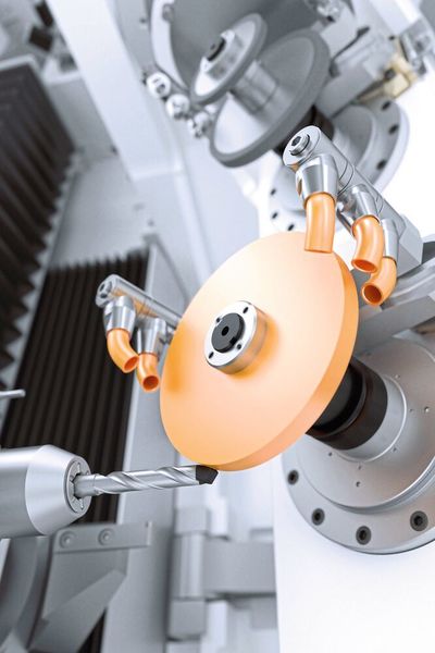 Werkzeughersteller können mit der Schleif- und Erodiermaschine Vhybrid 360 von Vollmer sowohl Standard- als auch Sonderwerkzeug flexibel zu je 100 % schleifen und erodieren. (Vollmer)