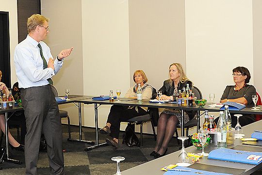 Kriminell ging es im Workshop von  Dr. Christian Rode, Fachanwalt für Strafrecht und Sozius der Kanzlei Gillmeister Rode Trüg in Freiburg, zu … (Archiv: Vogel Business Media)