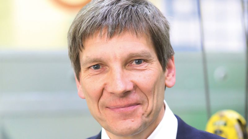 At the Bundeswehr University Munich, Prof. Dieter Gerling researches and teaches in the field of alternative electric powertrains.(Source:  just imagine - Thomas Benz)