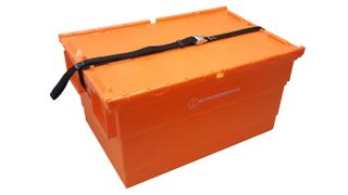 Dank UN-Zertifizierung kann dieser Drehstapelbehälter für den Transport von Gütern mit geringem oder mittlerem Gefährdungsgrad eingesetzt werden. (Schoeller Allibert)