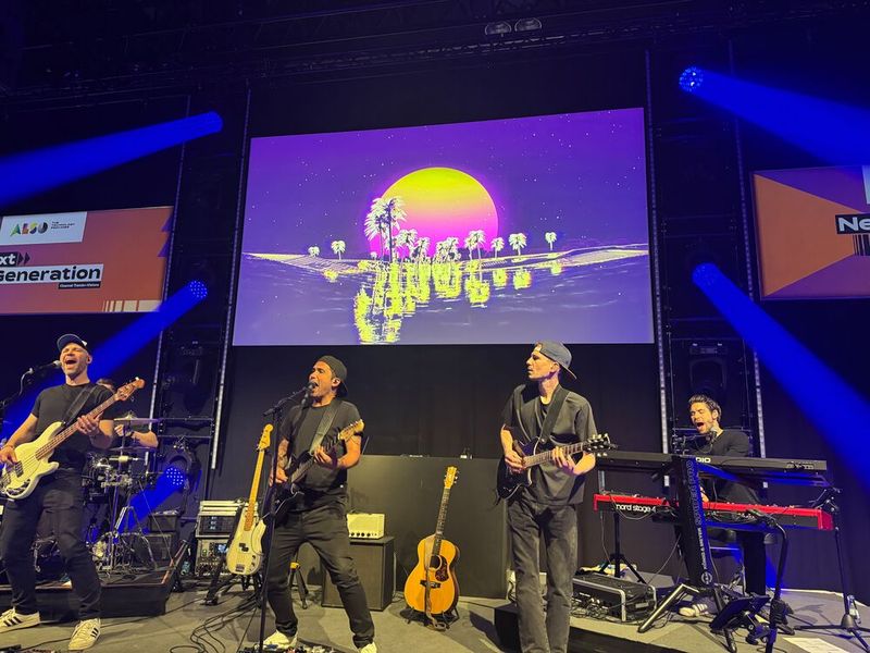 Super Stimmung auf der legendären ALSO-CTV-Party (Bild: Vogel IT-Medien GmbH)