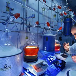 Chemische Synthese der Blockcopolymeren im Labor