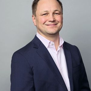 Heiko Reinhard war bislang als CEO des IT-Dienstleisters Sycor in Amerika und als IT Director North America für Ottobock tätig. Er übernimmt nun in der Funktion des Chief Information Officer die digitale Agenda von Ottobock. 