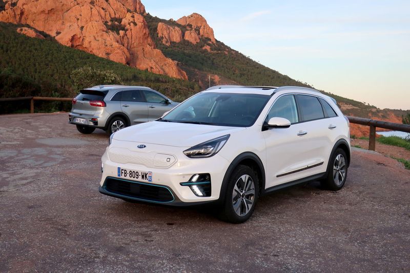 Der Kia Niro ist jetzt auch als reines Elektroauto bestellbar. (Wehner / »kfz-betrieb«)