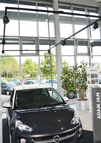 Das „Car-Highlight“ unterscheidet sich von den anderen Plätzen nur duch die Beleuchtungseinheit. (Foto: Rehberg)