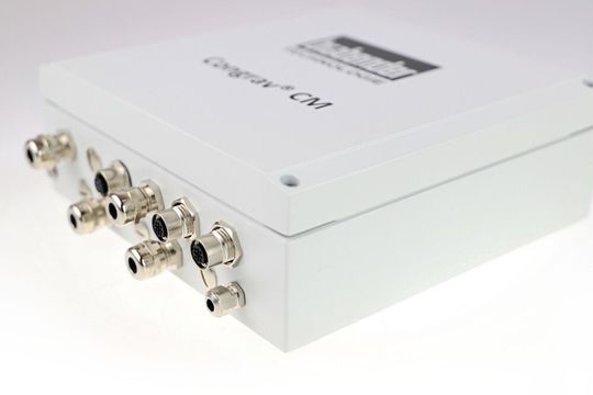 Das neue Steuer- und Leistungsmodul Congrav CM-E 3.0 wird direkt an der Dosierwaage montiert, Congrav CB-E 3.0 kommt hingegen in den Schaltschrank. Das neue Steuer- und Leistungsmodul Congrav CM-E 3.0 wird direkt an der Dosierwaage montiert, Congrav CB-E 3.0 kommt hingegen in den Schaltschrank.