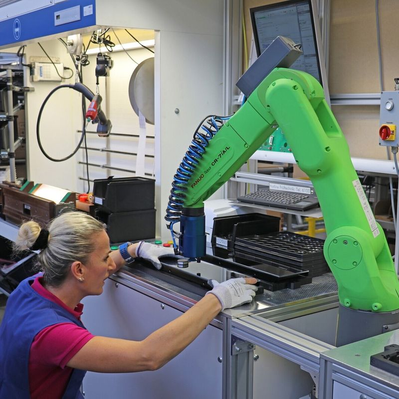 Es gibt eine neue ISO-Norm für das Messen von Kräften an Cobots. (Bild:  Fanuc)