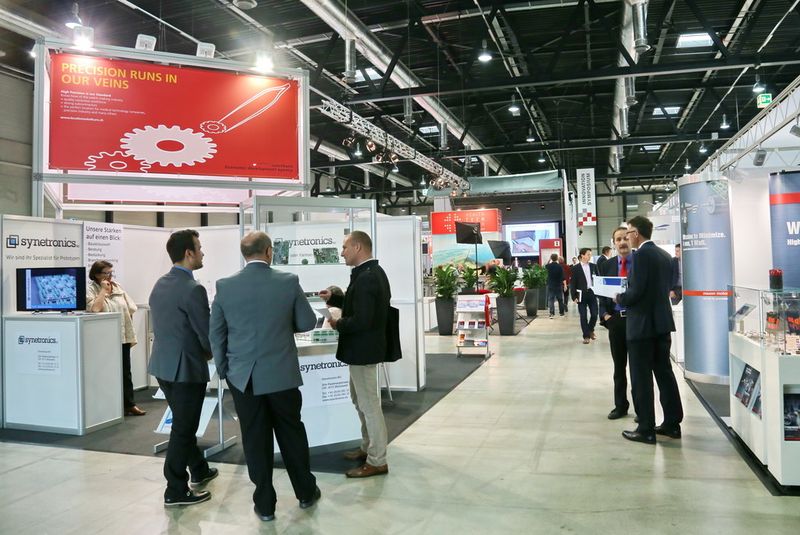 Die Swiss Medtech Expo 2015 in Luzern: 160 Aussteller aus den verschiedenen Bereichen der Medizintechnik zeigten ihre Lösungen und Spezialtechnologie den über 1.500 Fachbesuchern. (Anne Richter, SMM)