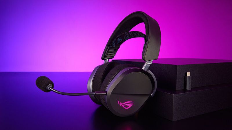 Für effiziente Kommunikation im Kampf: das ROG Pelta (Bild: Asus Rog)