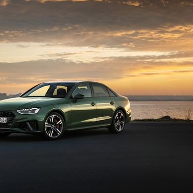 Der Audi A4 wird seit 2024 nicht mehr produziert. Alternativen der Marke sind seither der A5 (Verbrenner und Hybrid) sowie der elektrische A6. (Bild: Audi AG)