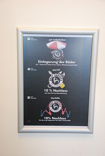 Die moderne Aufmachung und lockere Kundenansprache zieht sich durch alle Werbemittel von Hahn. (Foto: Rosenow)