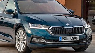 Die vierte Generation des Skoda Octavia ist jetzt in der Basisversion erhältlich: ab 20.990 Euro für die Limousine und mindestens 21.728 Euro für den Kombi. (Bild: Skoda)