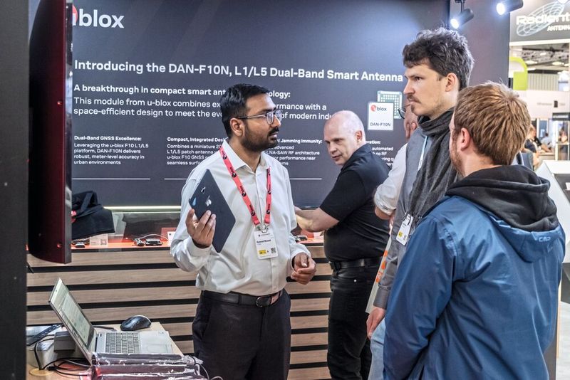 Auf der embedded world 2026 können sich die Besucher bei 1100 Ausstellern aus 50 Ländern einen Einblick in die Welt der eingebetteten System verschaffen. (Bild: NürnbergMesse / Thomas Geiger)