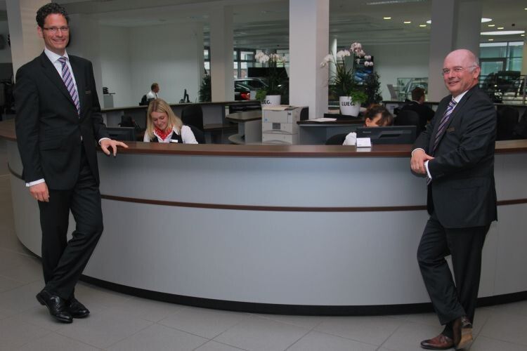 Vorstandsvorsitzender Jürgen Tauscher (re.) und Marketingexperte Ralf Schütte. (Foto: Wenz)