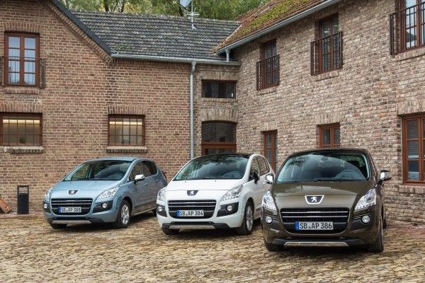 Der Peugeot 3008 HYbrid4 - das weltweit erste Sereinfahrzeug mit Full-Hybrid-Diesel (Peugeot)
