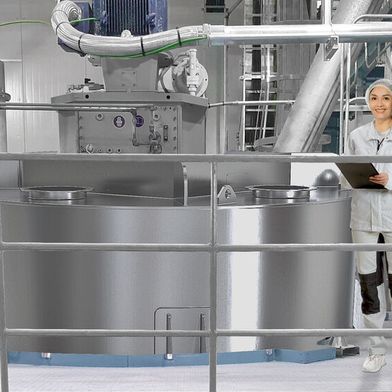El mezclador giratorio Silomischer GM de Amixon mezcla té y especias en grandes lotes de hasta 100 m³, a una velocidad deliberadamente baja para preservar al máximo la estructura. (Imagen:amixon GmbH)