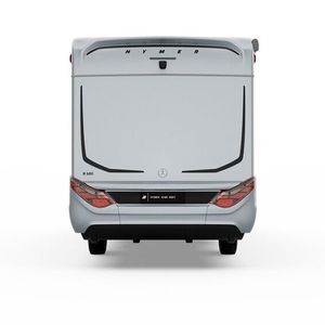 Das Update ist äußerlich an den farblich neu gestalteten Front- und Heckansichten, zusätzlichen Hochglanz-Elementen sowie flächenbündigen Klappen für Wasser und Stromgeänderten zu erkennen.(Bild:  Hymer)