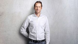 Fahrzeuge über Autoproff zukaufen und diese schnell über Autoscout 24 an Endkunden vermarkten – das ist eine der Entwicklungsperspektiven für die Börse, die Vertriebschef Michael Luhnen nach der Übernahme der dänischen B2B-Tochter sieht. (Bild: Oliver Jung)