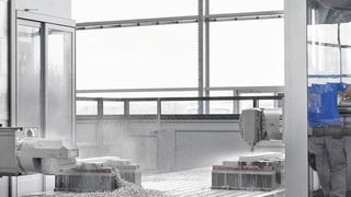 Bearbeitet wird auf den SHW-Maschinen Aluminium sowie die gesamte Bandbreite an Edelstählen bis hin zu hochfestem und äußerst schwer zu zerspanendem Duplexstahl. (Bild: SHW/Jan Walford)