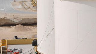 In der Wüste von Saudi Arabienwurden für eine Düngemittelanlage sechs Phosphorsäure-Behälter mit einer Gesamtfläche von 8600 Quadratmetern  innen gummiert. (Bild: Steuler-KCH)