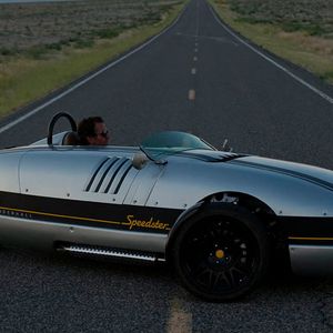 Vanderhall führt mit dem Venice Speedster ein neues Basismodell ein.