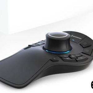 Die Space-Mouse Pro Wireless von 3D-Connexion wurde speziell für Ingenieure entwickelt. Bei normaler Nutzung muss die Maus nach einem Monat geladen werden.(Bild:  3D-Connexion)
