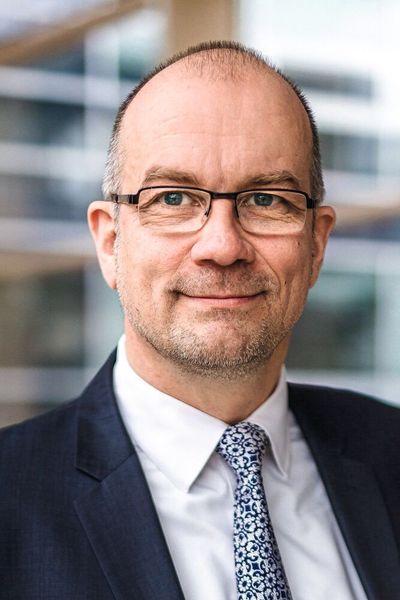 „Die modellbasierte Systementwicklung und somit die Zusammenarbeit und die Realisierung des interdisziplinären Austauschs sind hier zentral“, erklärt Professor Oliver Riedel, Institutsleiter am Fraunhofer IAO. (Bild: fraunhofer)