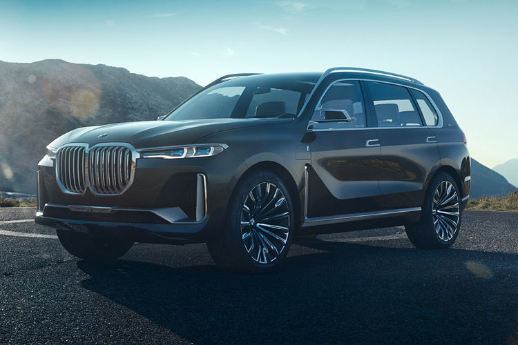 Auf der IAA zeigt BMW eine Studie des neuen X7, der 2018 auf den Markt kommen soll. (BMW)