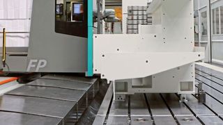 Mit der Soraluce-Fahrständer-Maschine FP 10.000 hat Framag deutlich seine Kapazitäten erweitert. Zusätzlich fällt mit dem Einsatz von Vset die Ausrichtung des zu bearbeitenden Werkstücks sehr viel leichter. (Sonnenberg)