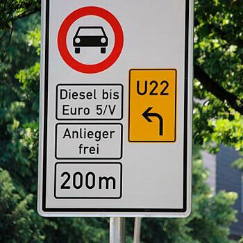 (Bild:  Dieselfahrverbot Hamburg 08.jpg /Hinnerk11 / CC BY-SA 4.0)