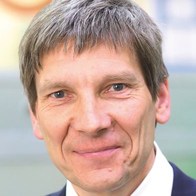 At the Bundeswehr University Munich, Prof. Dieter Gerling researches and teaches in the field of alternative electric powertrains. (Source: just imagine - Thomas Benz)