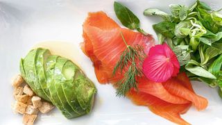 Das Bundesamt für Verbraucherschutz und Lebensmittelsicherheit hat Krankheitskeime in Räucherlachs untersucht. (Bild: frei lizenziert, judith girard-marczak)