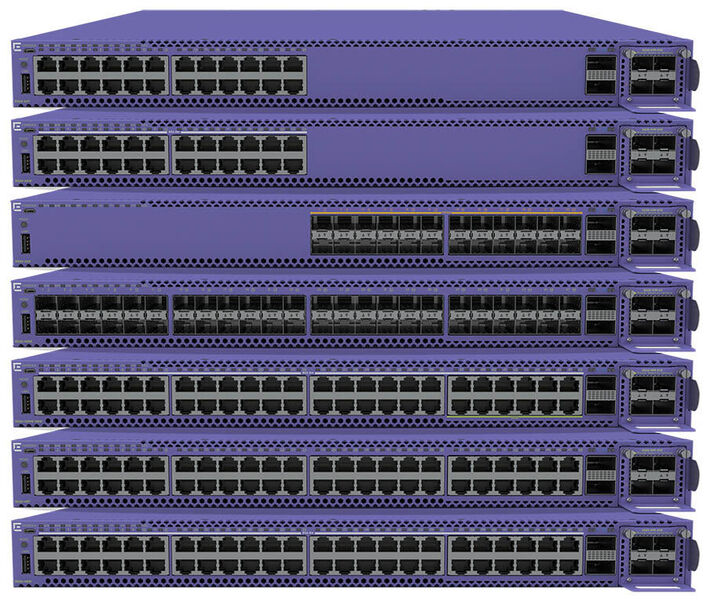 Bis zu acht Network Switch Geräte lassen sich in einem Stack zusammenfassen, aber auch vermaschte Fabric-Topologien bieten Spielraum für intelligente, selbstorganisierende und sichere Netze. (Extreme Networks)