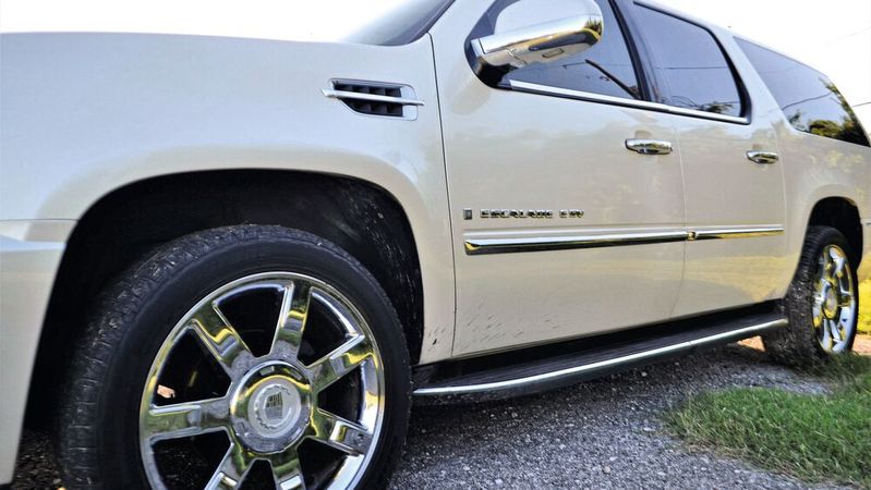 Kriminelle versuchen weiterhin, Autohändler mit Gebrauchtwagen zu attraktiven Preisen zu locken. (Bild:  frei lizenziert /  Pixabay)