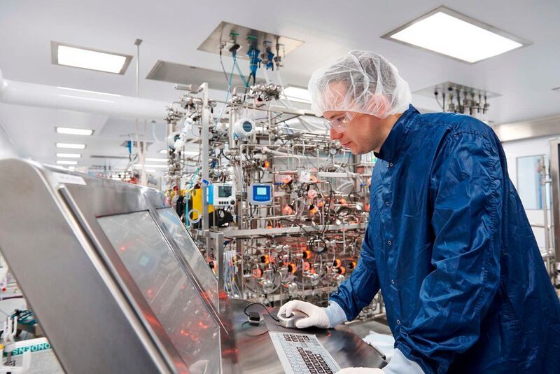 Sanofi's new plant ist one of the first digital manufacturing facilities in the world to use continuous, intensified biologics production technology. (Sanofi)