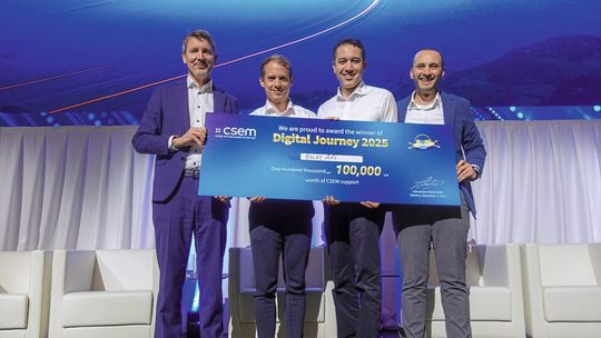 De gauche à droite : Alexandre Pauchard (CEO, CSEM), Tobias Boehringer (Innovation Engineer, BUSS AG), Victor Callegari (Head of Business Development & Innovation, BUSS AG) et Bahaa Roustom (VP Marketing & Business Development, CSEM).(Source :  CSEM)