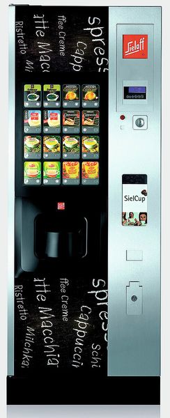 Sielaff ist eines der weltweit führenden Unternehmen in der Herstellung von Automaten, aus denen Kunden Kalt- und Heißgetränke, Suppen, Snacks entnehmen oder gar ihre leeren Pfandflaschen entsorgen können: a InCup-Heißgetränkeautomat SielCup, b Rücknahmeautomat SiCompact Small, c der Platzhirsch unter den Kaltgetränkeautomaten Robimat XL und d PiacereTouch, ein anspruchsvoller Kaffeeautomat für Hochgenuss. (Bild: Sielaff)