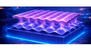 Das Konzeptbild veranschaulicht, wie das auf dem Substrat (MgO, unten) erzeugte Muster aus winzigen Erhebungen und Vertiefungen die Anordnung der Atome im supraleitenden Material (YBCO, oben) steuert. An der Grenzfläche zwischen den beiden Schichten ermöglicht eine elektronische Struktur, dass Supraleitung bei höheren Temperaturen auftritt als bisher möglich. (Bild: Chalmers University of Technology / Riccardo Arpaia)