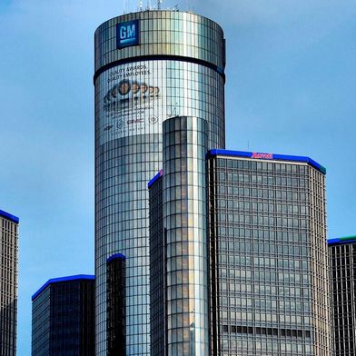 Der US-amerikanische Autokonzern General Motors freut sich über die vom obersten Gerichtshof abgestraften Zölle von Donald Trump. Denn nun kann das Unternehmen aus Detroit im Staate Michigan mehr Gewinn erwarten. (Bild: GM)
