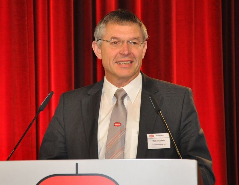 Dr. Wilhelm Otten (Evonik) wurde im Rahmen der Namur-Hauptsitzung zum neuen Vorsitzenden ernannt, er folgt Dr. Norbert Kuschnerus nach. (Bild: M. Henig / PROCESS) (Bilder: M.Henig, J.Nellen / PROCESS)