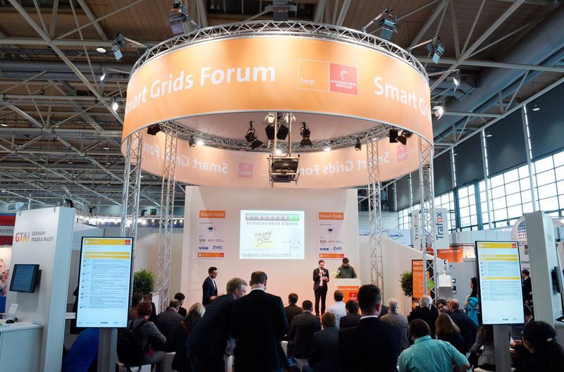 Von umweltfreundlicher Energieerzeugung über Energieeffizienz bis hin zum Energiemanagement – die Leitmesse Energy der Hannover Messe 2017 zeigt viele Möglichkeiten. (Hannover Messe)