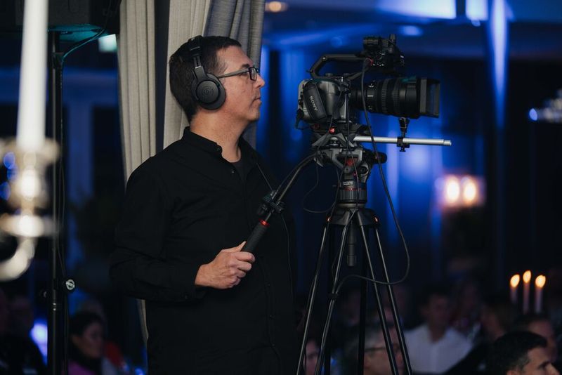 Volle Aufmerksamkeit auch beim Video-Team. (Bild: Manuel Emme Fotografie)