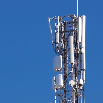 Im Mittelpunkt der European Microwave Week 2026 steht die Funktechnik. Rohde & Schwarz präsentiert dort Messtechnik für HF- und Mikrowellensysteme, Radar, Satellitenkommunikation und 6G-Anwendungen (Symbolbild). (Bild: frei lizenziert)